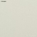 Прямая бежевая акриловая столешница для кухни с интегрированной мойкой фото