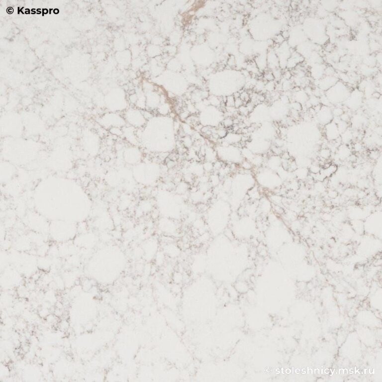 Белая интегрированная кварцевая столешница для кухни с фартуком фото