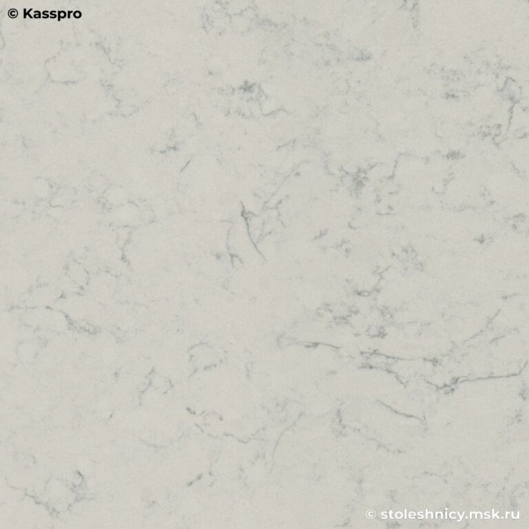 Белая кухонная столешница из кварца под мрамор с бортиком фото